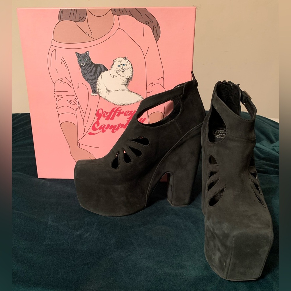 Sz 8.5 “Cuffed” Jeffrey Campbell Platform Heels